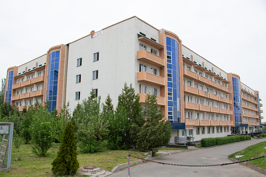 Общежитие Египетского университета исламской культуры «Нур-Мубарак» в Алматы