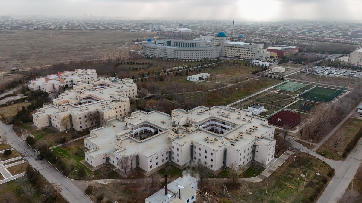 Кампус Международного казахско-турецкого университета имени Ходжи Ахмеда Ясави в Туркестане, аэрофотосъёмка