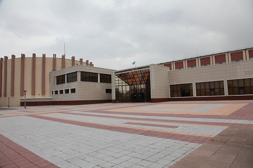 Дворец студентов Университета Букетова в Караганде